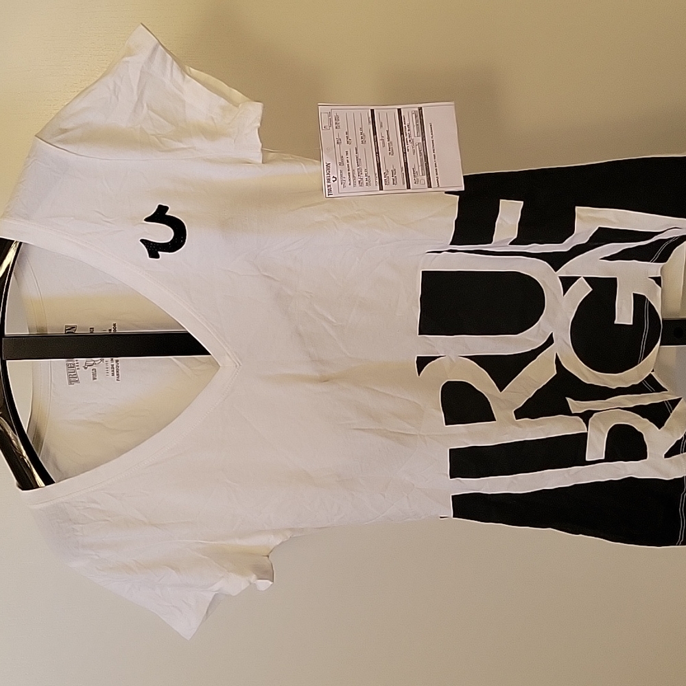 Vneck shirt for wome